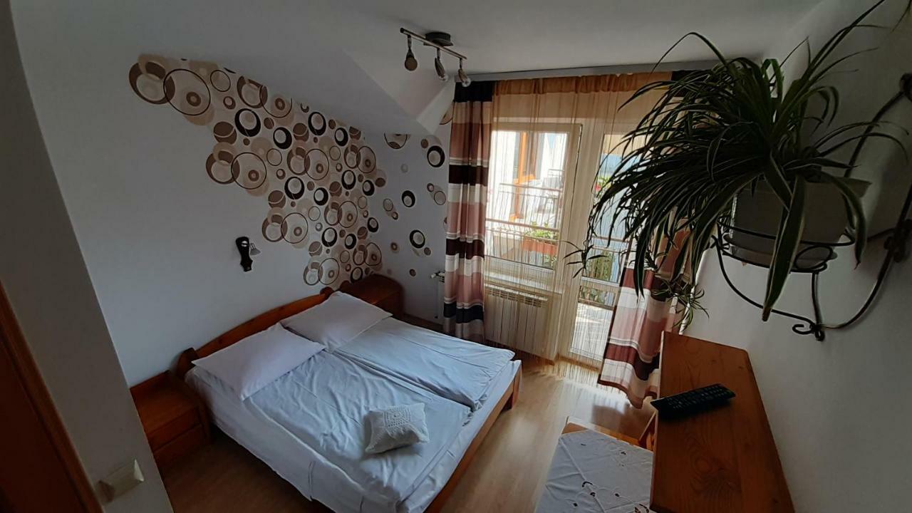 Pokoje Do Wynajecia U Lusi Apartamento Krościenko Exterior foto